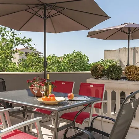 One-bedroom In Apartman Makarska